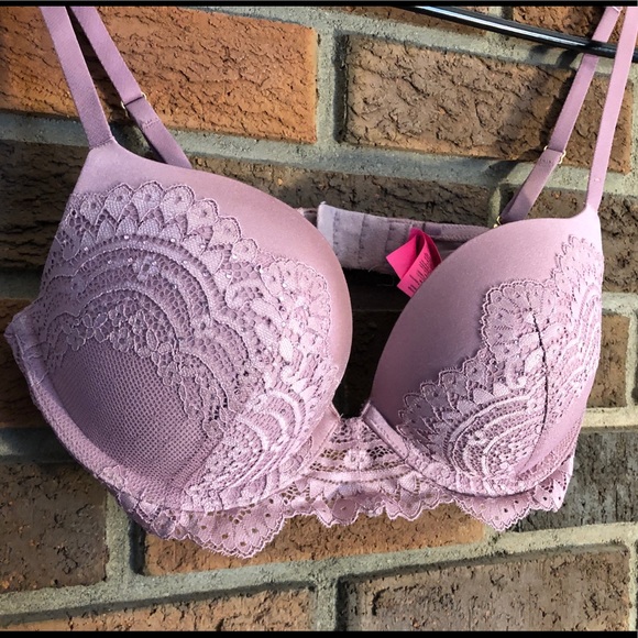 Beyond Sexy Bra - Picture 2 of 6